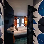 Sgrafit - Self Check-in Hotel Retz
