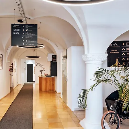 Hotel Stadthotel - Sgrafit - Self Check-in Retz