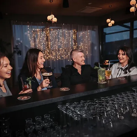 Sgrafit - Self Check-in * Retz