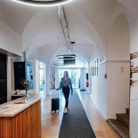 Sgrafit - Self Check-in *