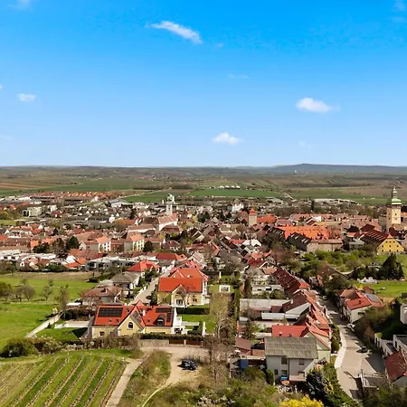 Hotel Stadthotel - Sgrafit - Self Check-in Retz