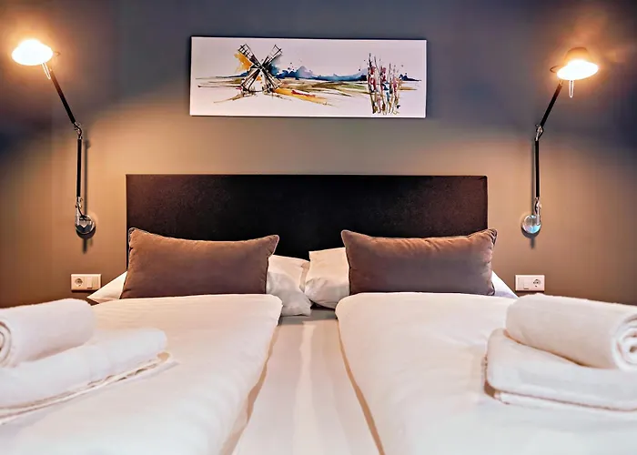 Sgrafit - Self Check-in * Retz