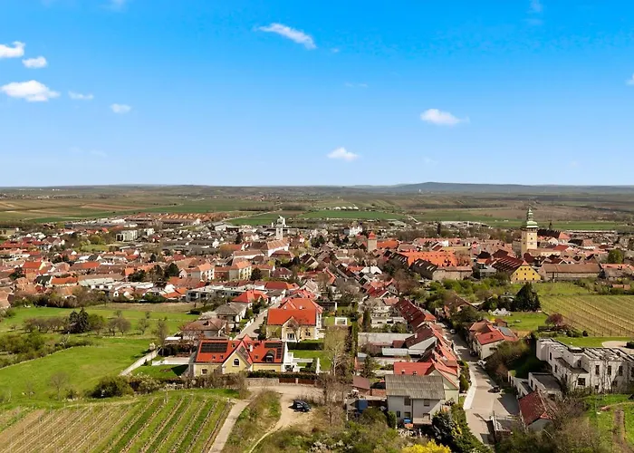 Hotel Sgrafit - Self Check-in Retz